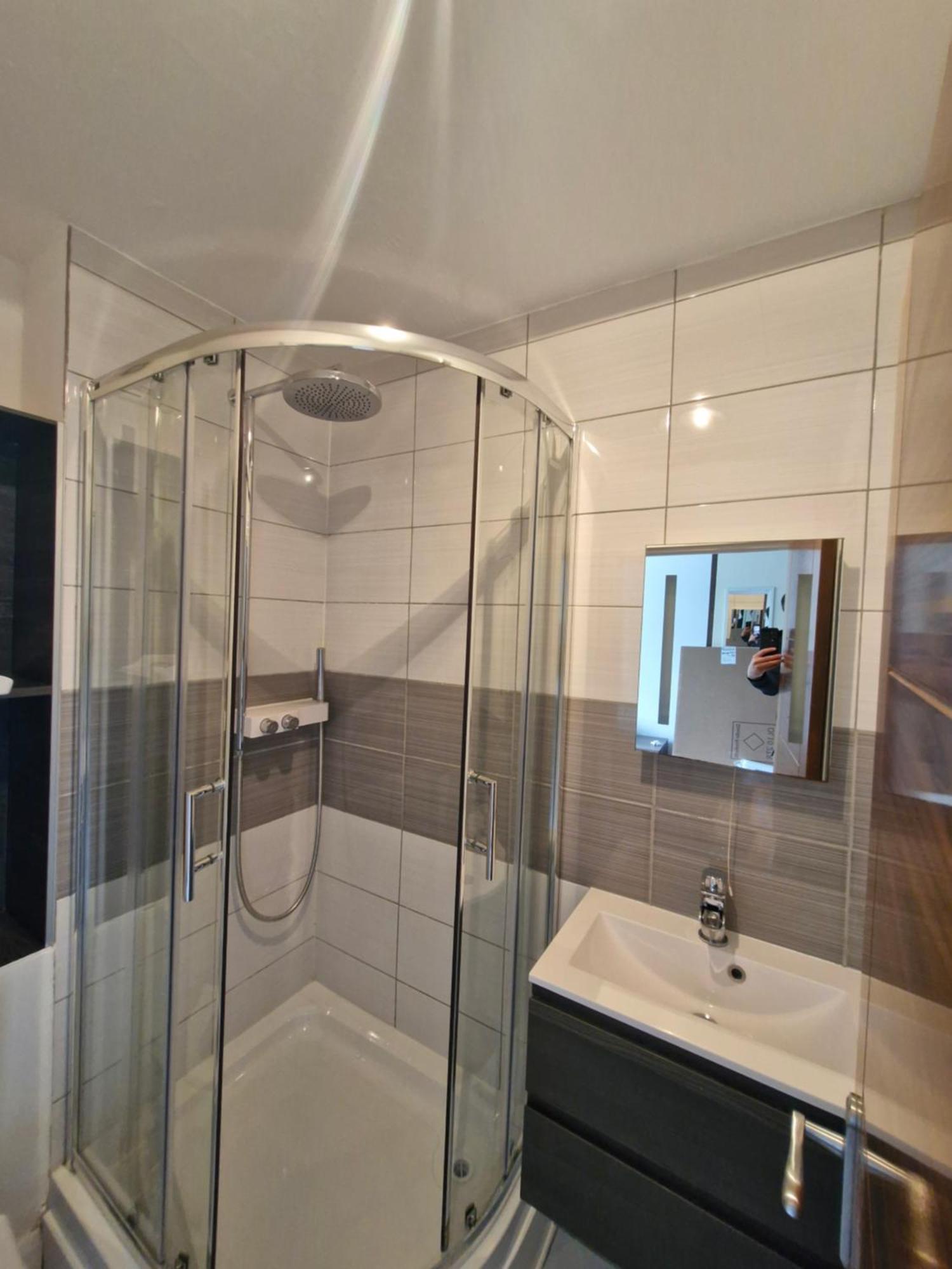 Bright Spacious Airy 2 Bed Flat Ealing Exterior foto